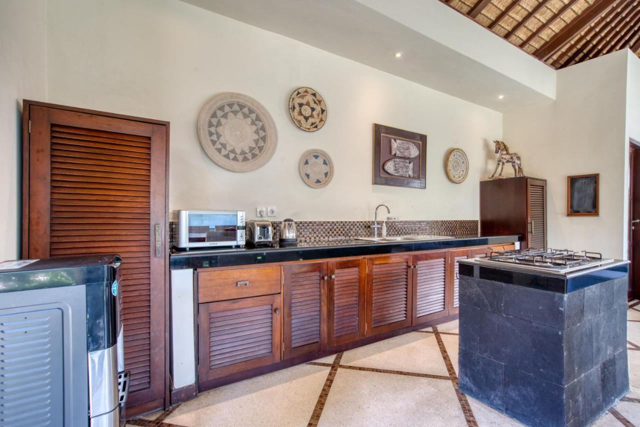 Villa Aisha Sanur Exteriör bild