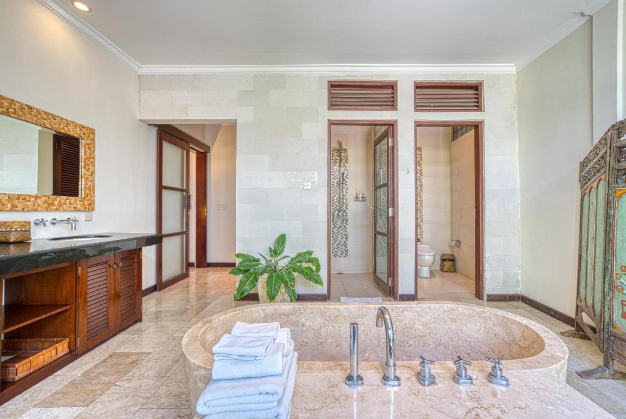 Villa Aisha Sanur Exteriör bild