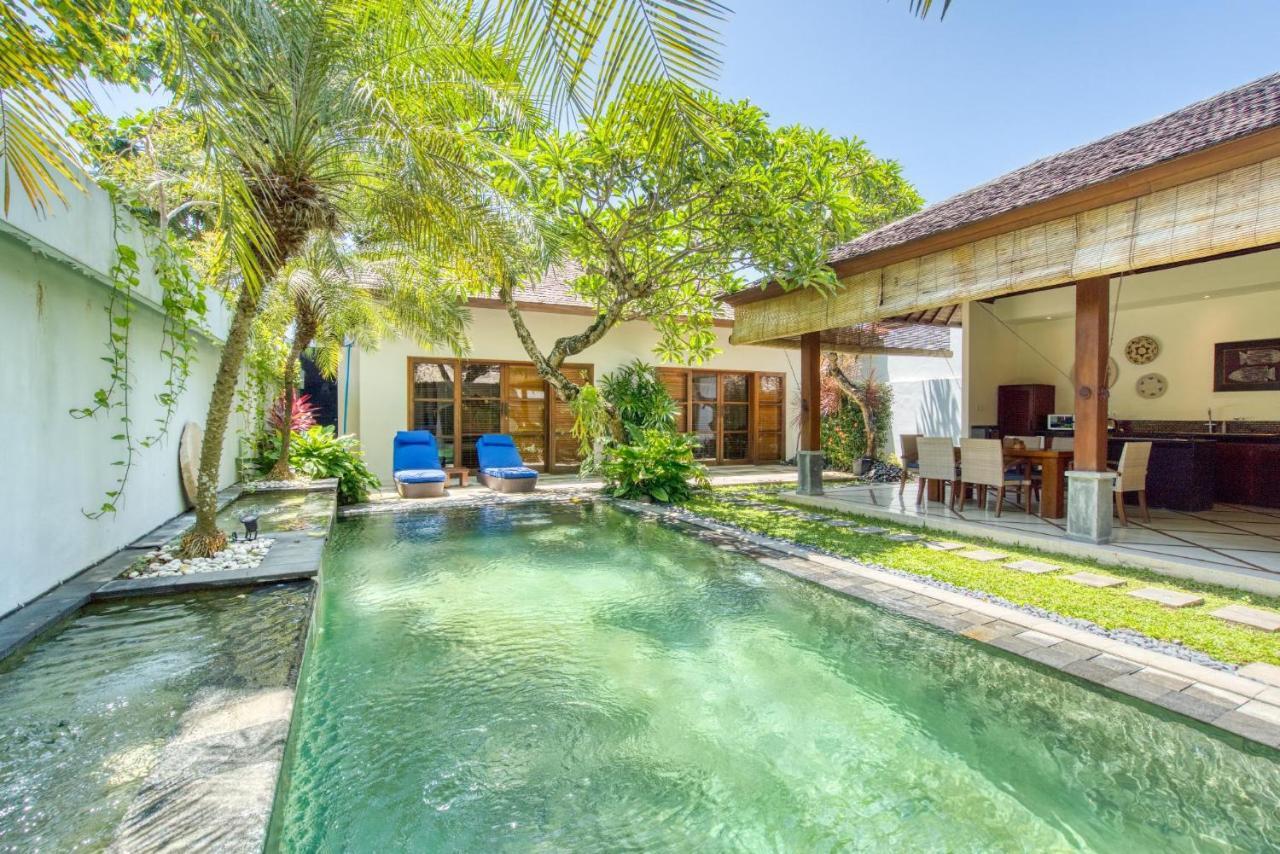 Villa Aisha Sanur Exteriör bild